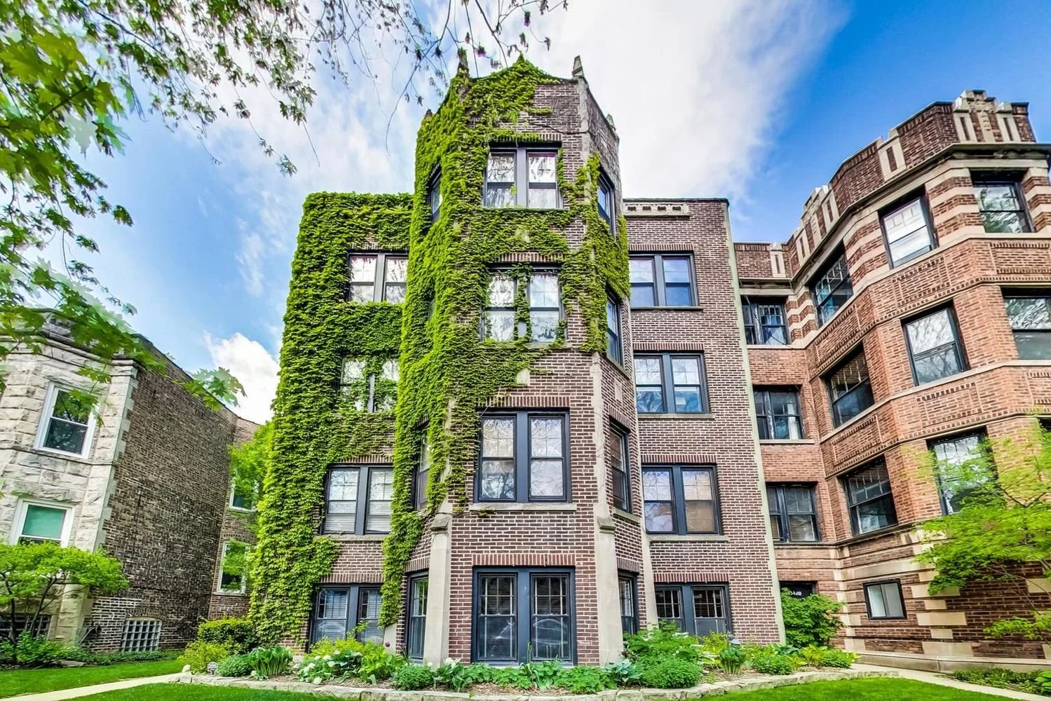 5312 N Glenwood Ave, Unit 1E