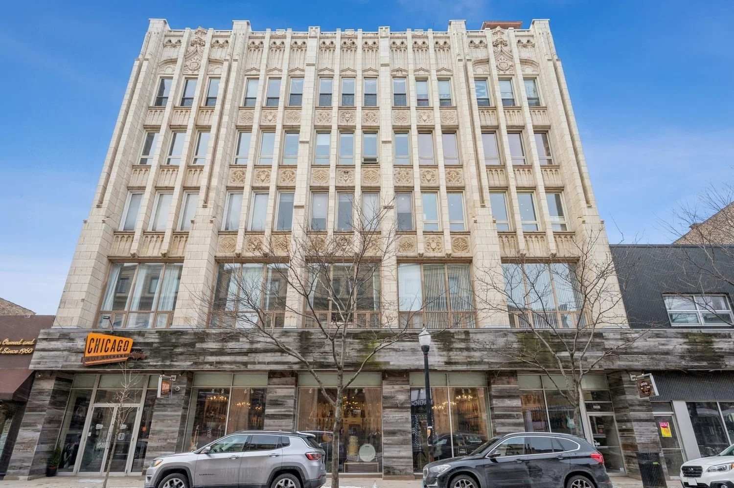 3323 N Paulina St, Unit 3A