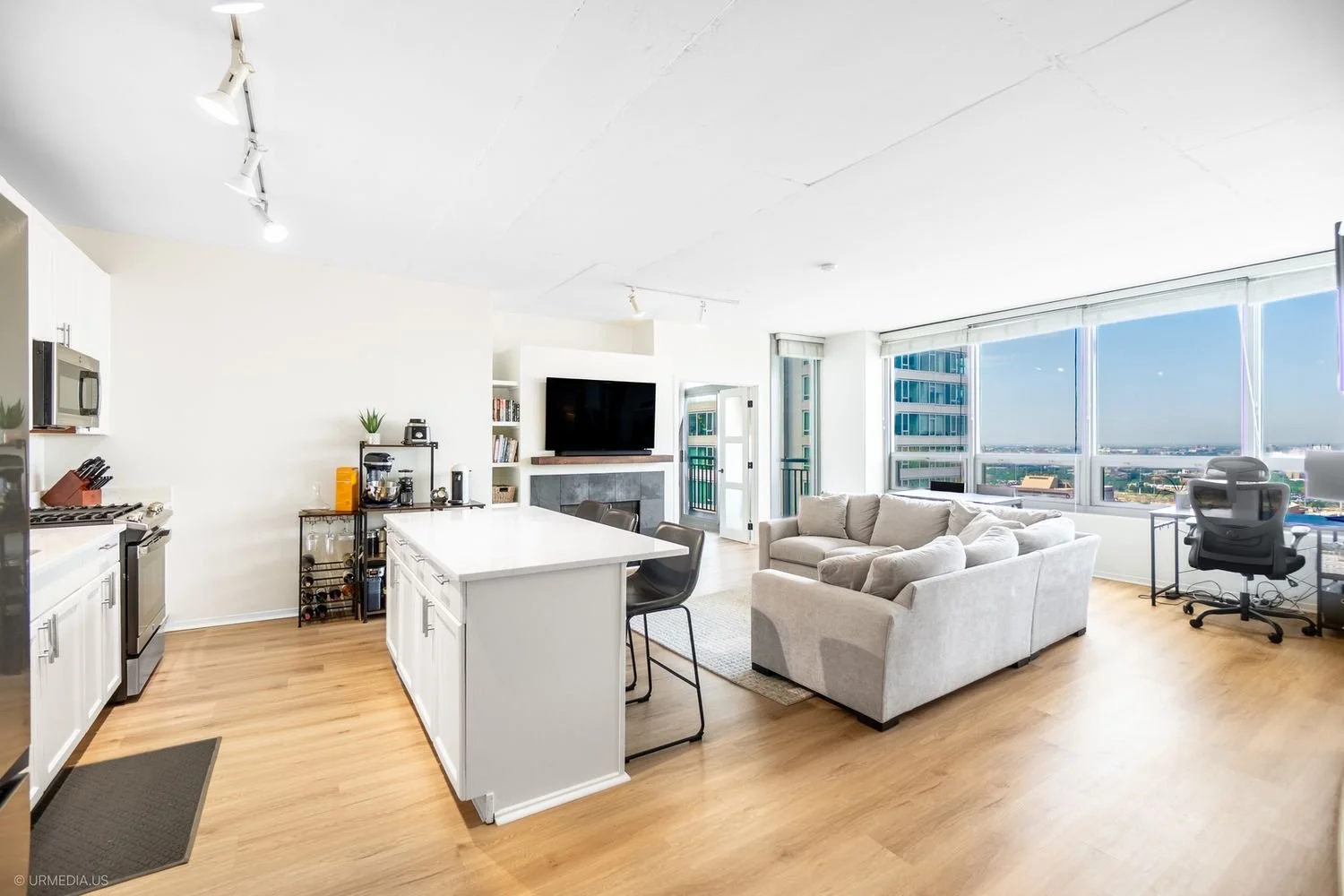 701 S Wells St, Unit 2605