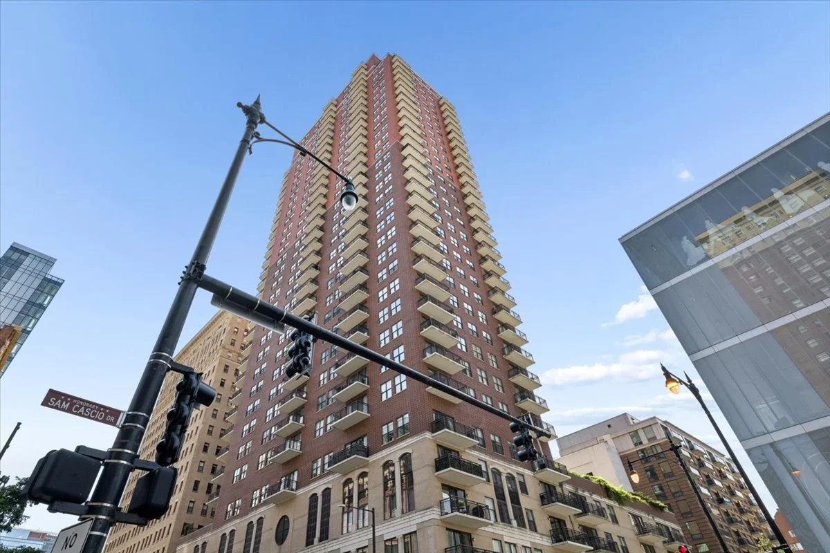 41 E 8th St, Unit 2301