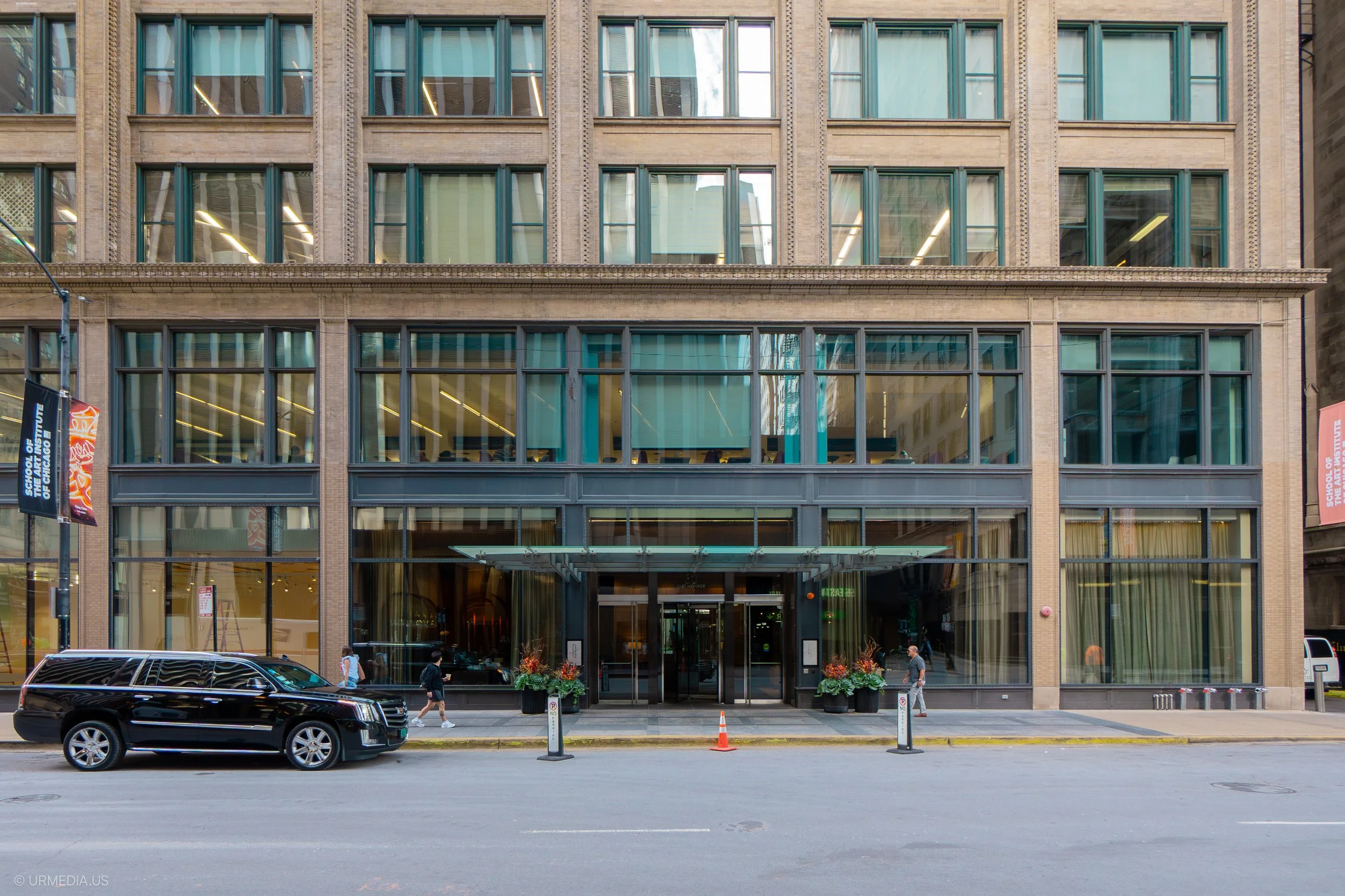 60 E Monroe St, Unit 3002