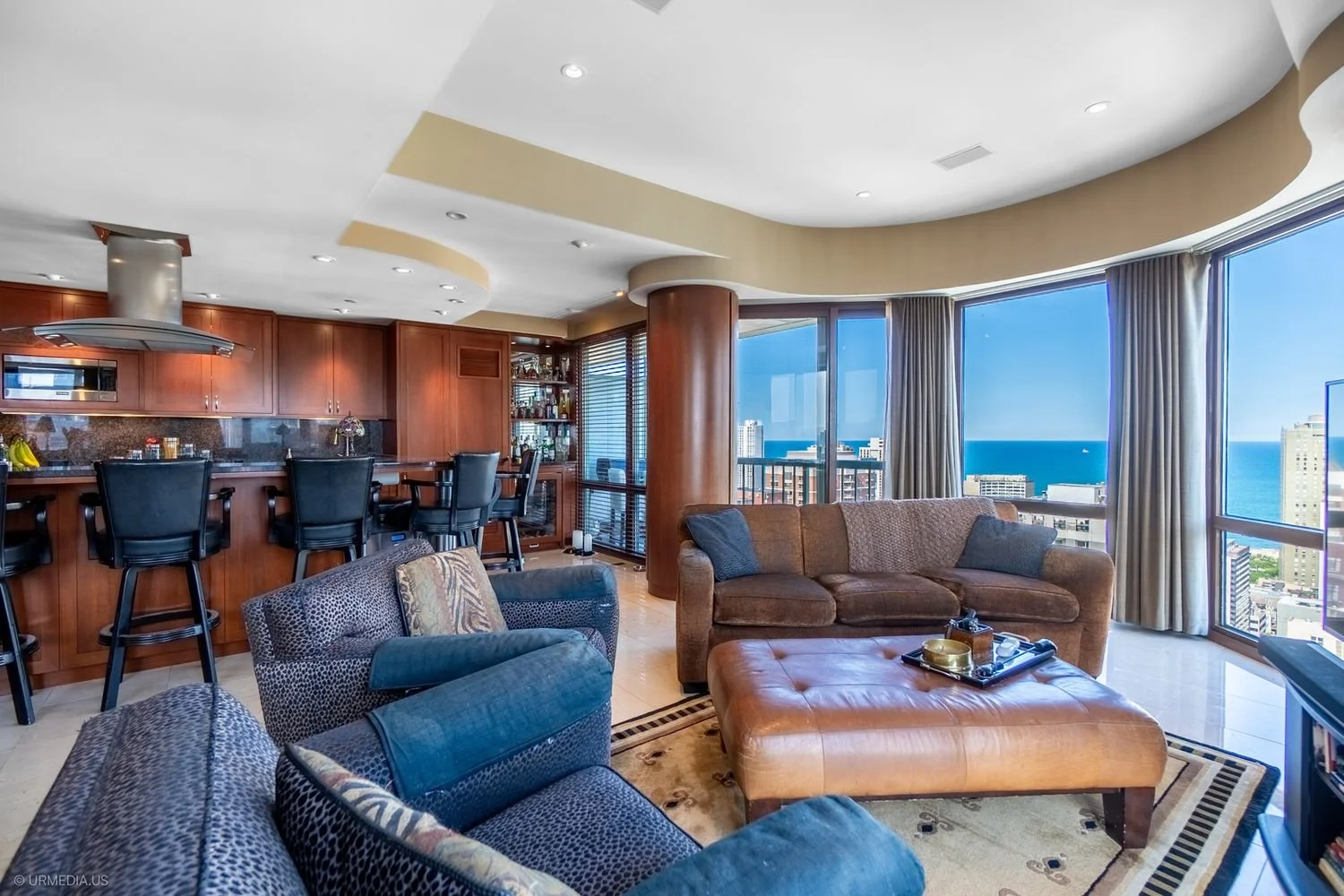 111 W Maple St, Unit 34023404
